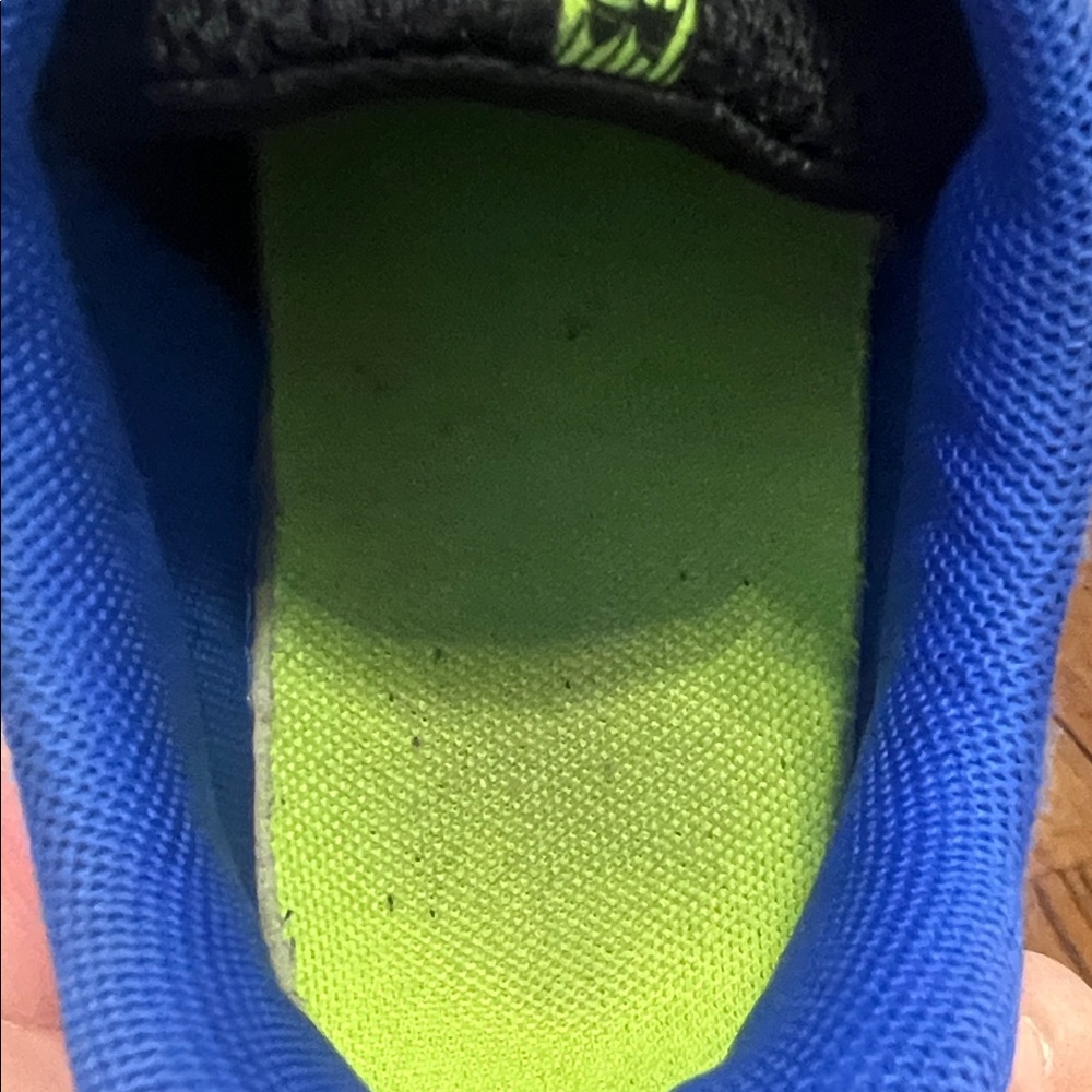 Under Armour Youth Black & Blue Sneakers with Neon Green Logo - Picture 6 of 17